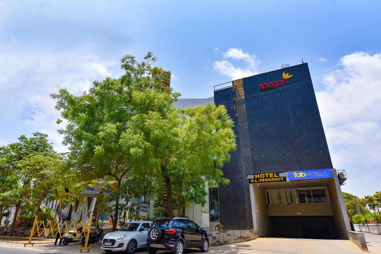 Fabhotel Gl Residency - Satellite Amhedabad Dış mekan fotoğraf
